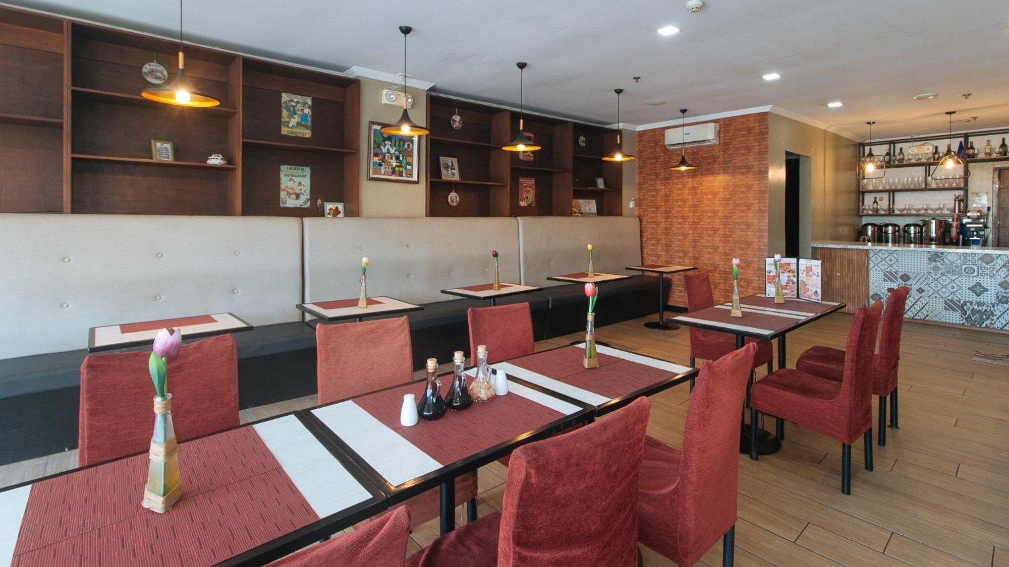 Reddoorz Plus At Mm Hotel Las Pinas Former Reddoorz Plus Near Bamboo Organ מראה חיצוני תמונה
