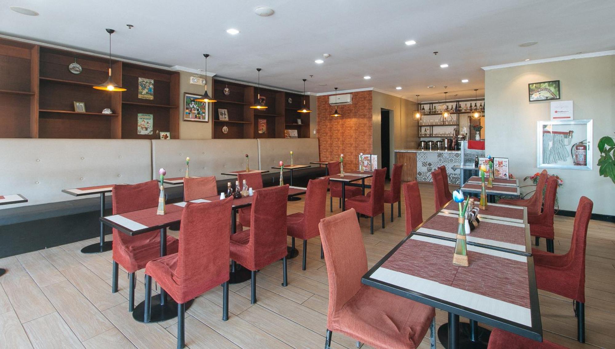 Reddoorz Plus At Mm Hotel Las Pinas Former Reddoorz Plus Near Bamboo Organ מראה חיצוני תמונה