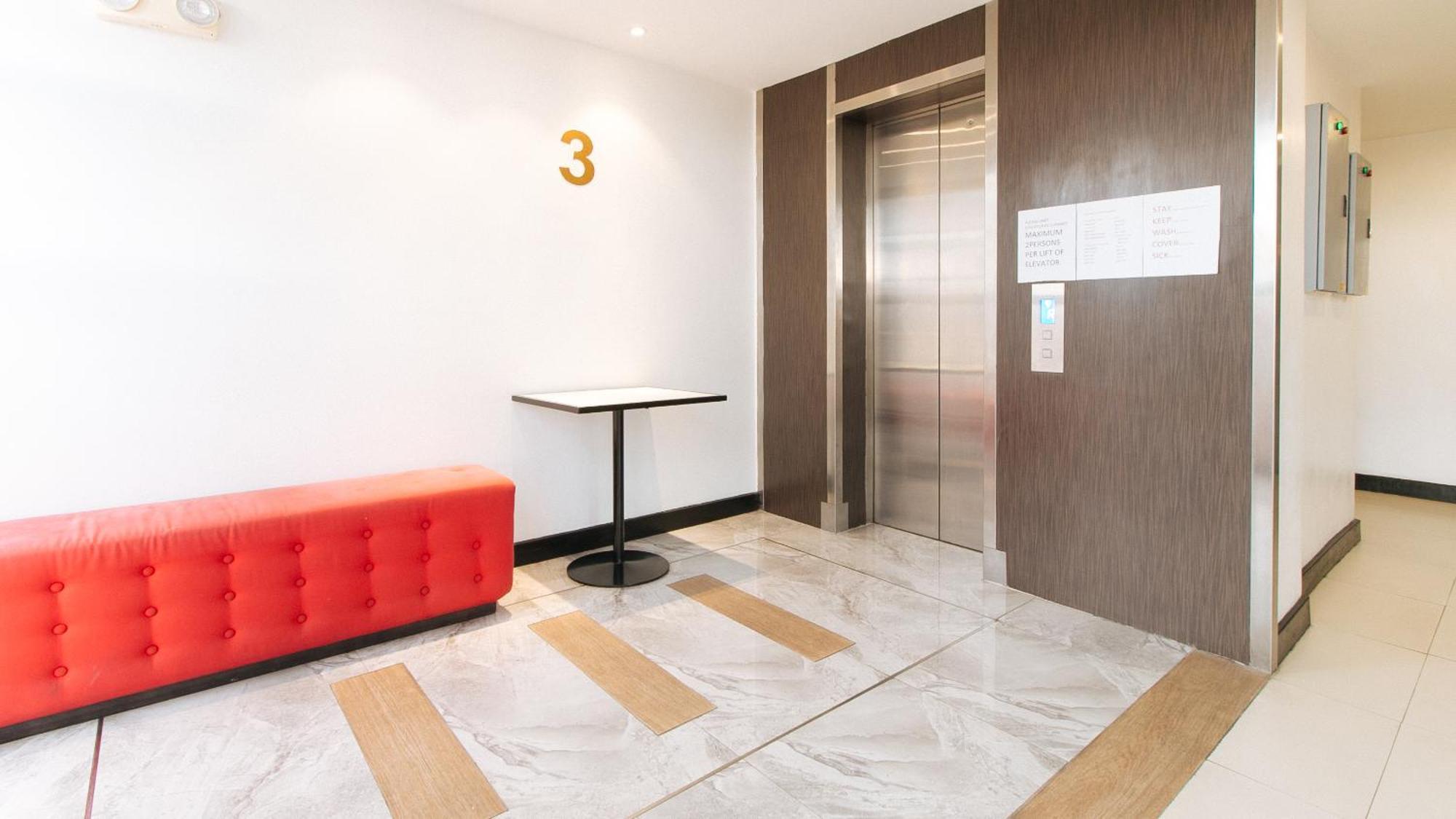 Reddoorz Plus At Mm Hotel Las Pinas Former Reddoorz Plus Near Bamboo Organ מראה חיצוני תמונה